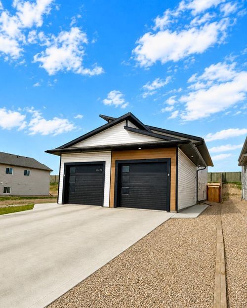 10478 131 Ave, Grande Prairie, AB, T8V4W5 | Card Image
