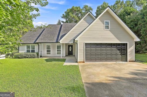 677 Al Roberts Rd, Senoia, GA, 30276-3369 | Card Image