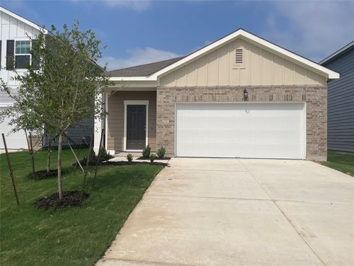 501 Red Fish Ln, Hutto, TX, 78634-2607 | Card Image