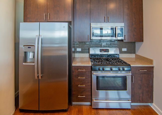 APT-603 - 1224 Van Buren St, Condo with 2 bedrooms, 1 bathrooms and 1 parking in CHICAGO IL | Image 6