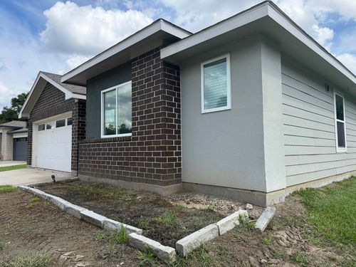 345 Silver Bridge, Bridge City, TX, 77611 | Card Image