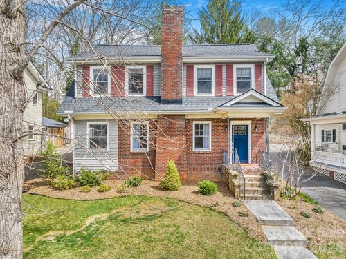 28 Westover Dr, Asheville, NC, 28801-1634 | Card Image