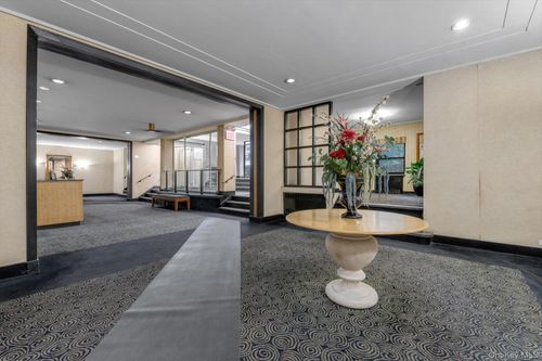 apt-5c-123-35 82nd Rd, Kew Gardens, NY, 11415-1625 | Card Image