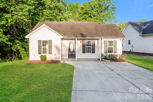 2011 Samantha Dr, Kannapolis, NC, 28083-4104 | Card Image