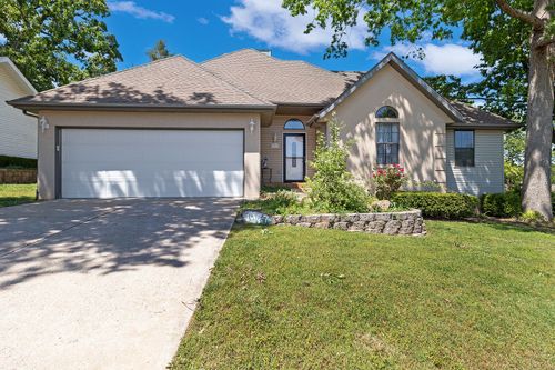1977 Pointe Royale Dr, Branson, MO, 65616-3499 | Card Image