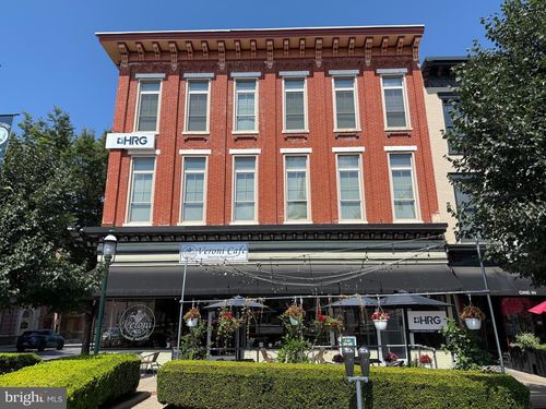 5 N Main St, CHAMBERSBURG, PA, 17201-1810 | Card Image