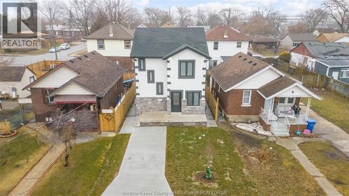 1156 Wellington Ave, Windsor, ON, N9A5K1 | Card Image