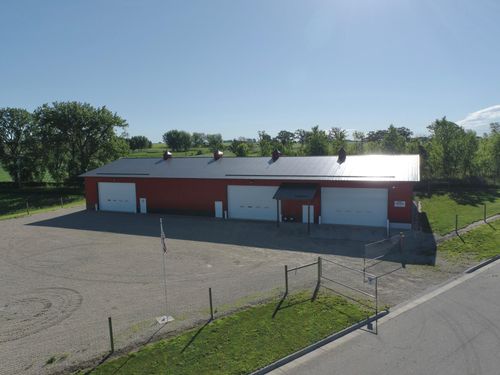 1095 Bioscience Dr Se, Pine Island, MN, 55963-3200 | Card Image