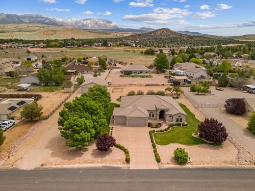 838 Dammeron Valley Dr W, Dammeron Valley, UT, 84783 | Card Image