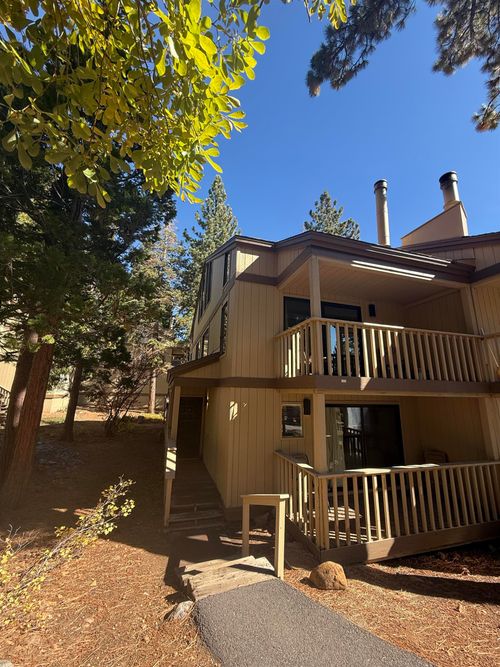 97-1001 Commonwealth Dr, Kings Beach, CA, 96143-4509 | Card Image