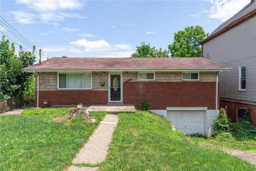 2429 Perry St, Homestead, PA, 15120 | Card Image