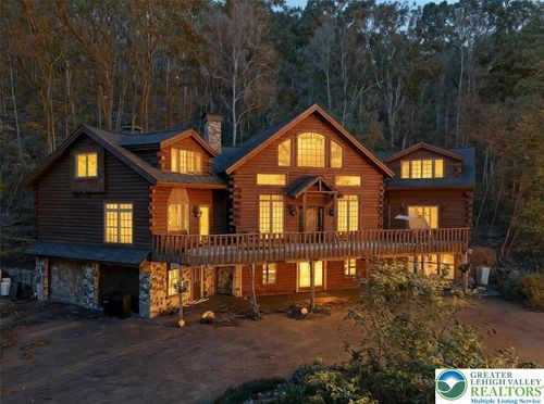 493 Lake Dr, Nesquehoning, PA, 18240-2418 | Card Image
