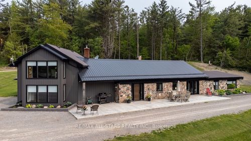 829 Peace Road, Kawartha Lakes, ON, K0M2L0 | Card Image