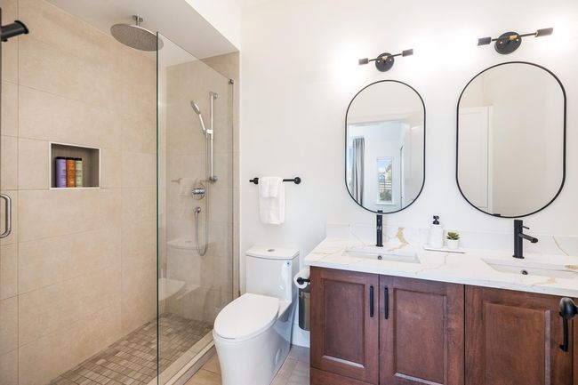 10 - 897 Premier St, Townhouse with 4 bedrooms, 3 bathrooms and 2 parking in North Vancouver BC | Image 10