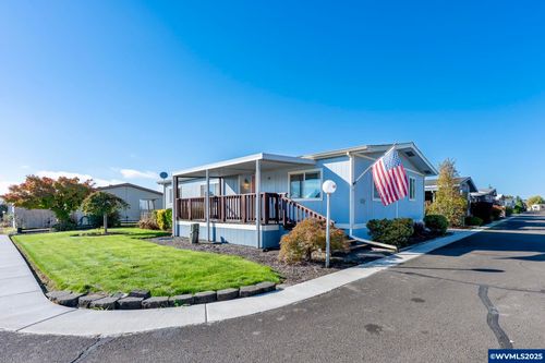 unit-60-2901 E 2nd St, Newberg, OR, 97132-9635 | Card Image