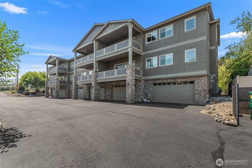 1-c-1770 Central Ave, Wenatchee, WA, 98801-7577 | Card Image