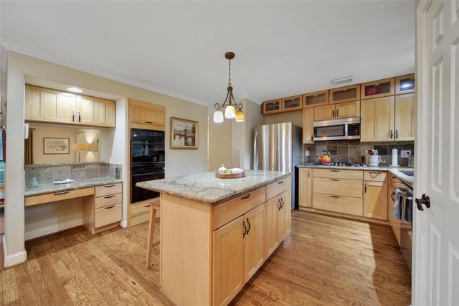 10 Featherfall Pl, House other with 4 bedrooms, 4 bathrooms and 2 parking in Spring TX | Image 14