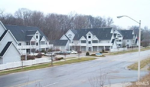 1206 S College Mall Rd, Bloomington, IN, 47401-6174 | Card Image