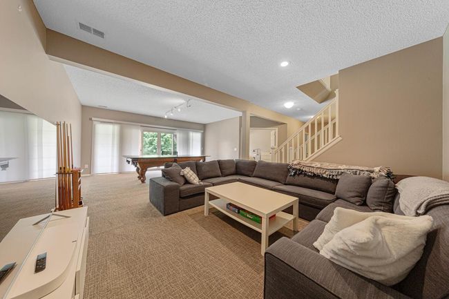 37 Family room_lower.jpg | Image 40