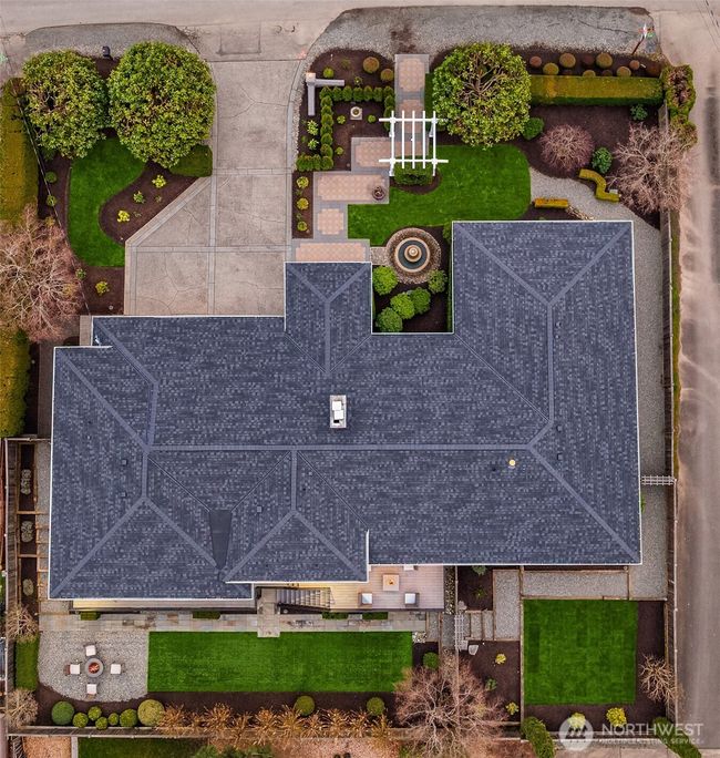 An aerial view of the grounds depicting the extensive hardscapes, the manicured grounds and the brand spanking new 40 year roof. | Image 39