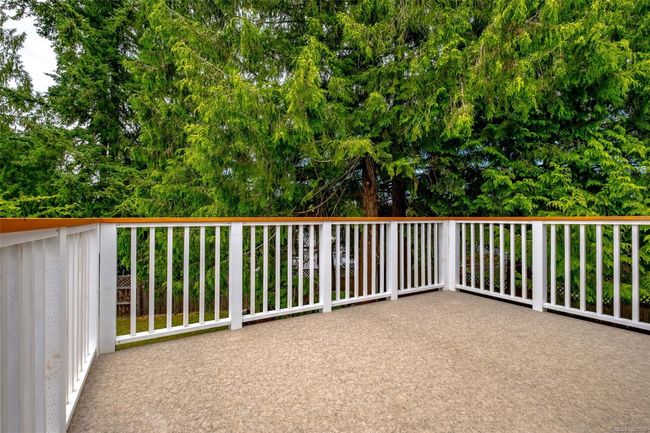 Back deck | Image 23