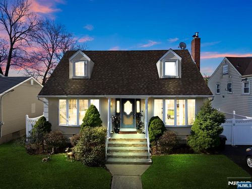 195 Emerson Ave, Paterson, NJ, 07502-1605 | Card Image