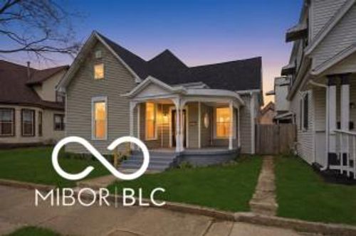 154 W Hendricks St, Shelbyville, IN, 46176-2004 | Card Image