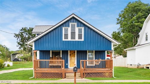 178 W 3rd St, Frazeysburg, OH, 43822-9737 | Card Image