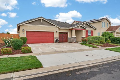 1139 Dry Gulch Trail Dr, Plumas Lake, CA, 95961-9122 | Card Image