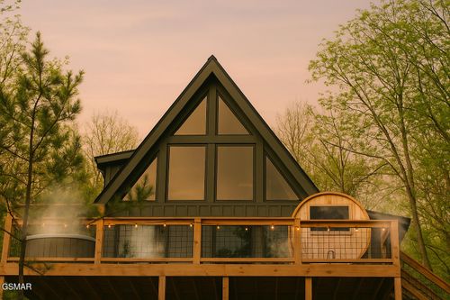 2008 Mindy Jo Way, Sevierville, TN, 37862-9002 | Card Image