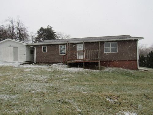 512 Bessemer Rd, Mount Pleasant, PA, 15666-9138 | Card Image