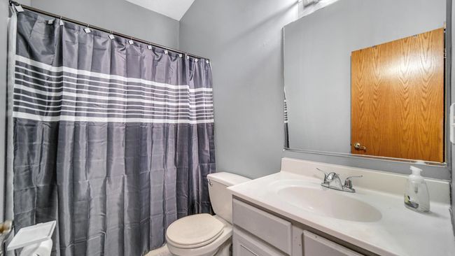 hall bath upper level | Image 13