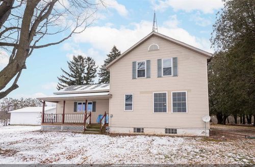 21415 Point Creek Road, SCHLESWIG, WI, 53042 | Card Image