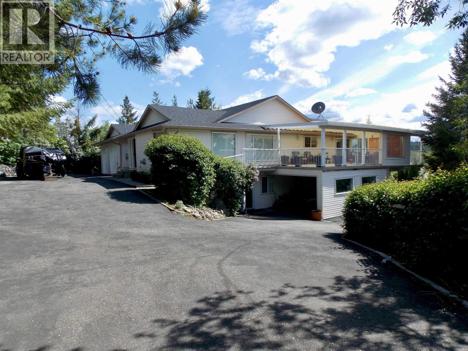 Residential in Lac La Hache 2