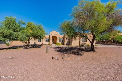 2578 E Arrowhead Trail, House other with 4 bedrooms, 3 bathrooms and null parking in Gilbert AZ | Image 2