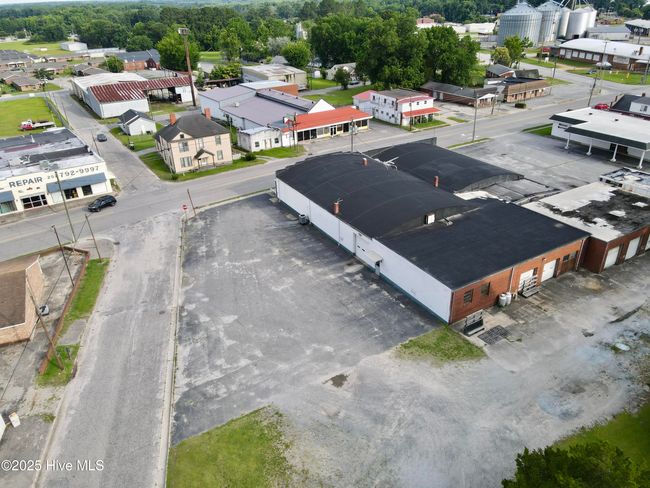 403 Washington St, Home with 0 bedrooms, 0 bathrooms and null parking in Williamston NC | Image 10