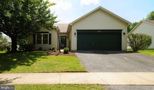 2320 Falconpointe Dr, STATE COLLEGE, PA, 16801-3093 | Card Image