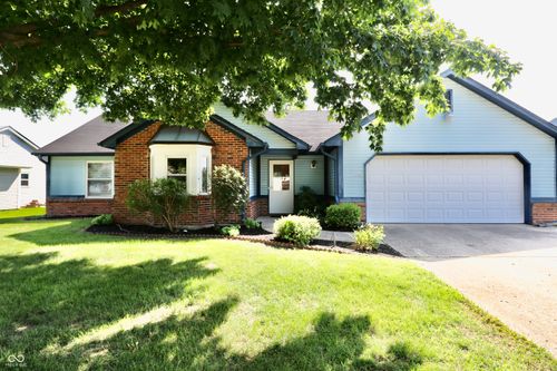 7567 Muirfield Pl, Indianapolis, IN, 46237-9553 | Card Image