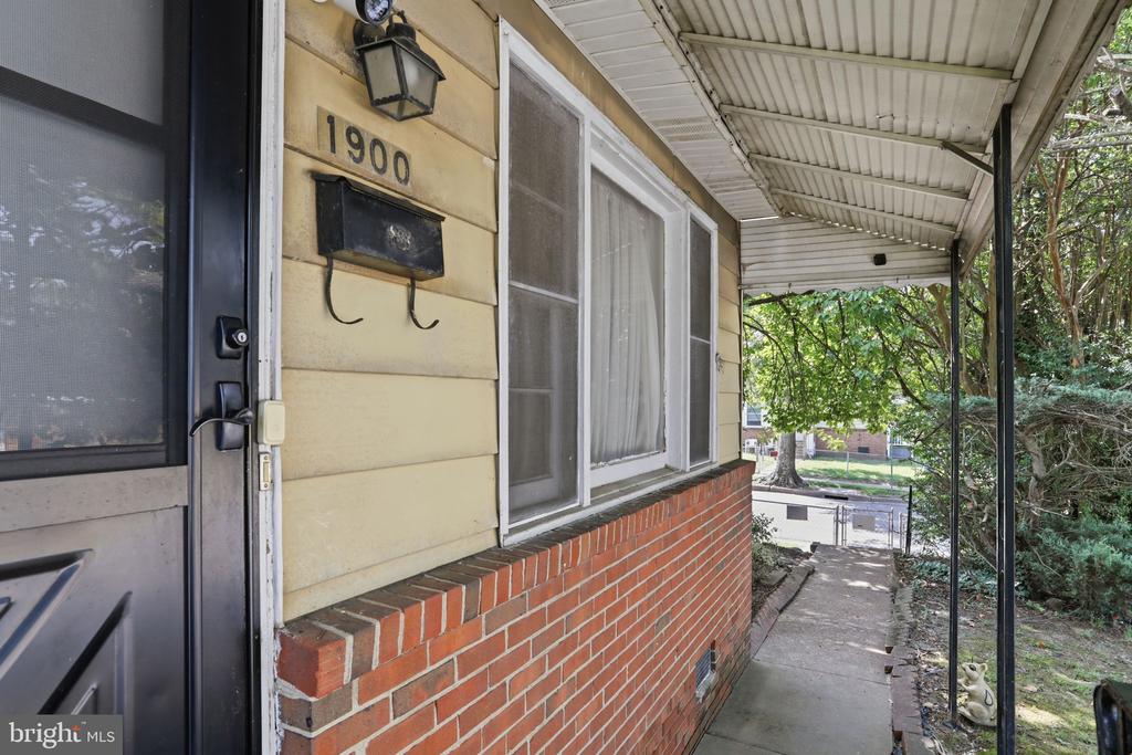 Residential in RICHMOND