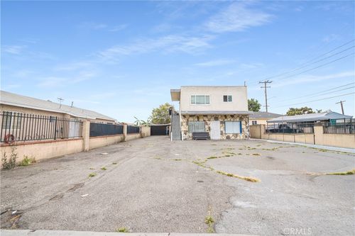 608 E Central Ave, Santa Ana, CA, 92707-3201 | Card Image
