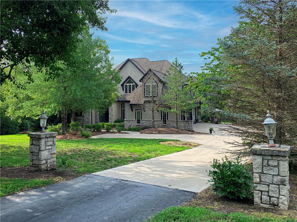 Stringtown Rd, Greenwood, MO 64034