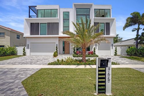 365 Ne 3rd St, Boca Raton, FL, 33432-4017 | Card Image