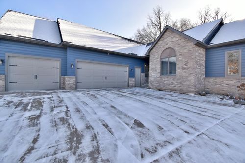 902 Wildflower Lane, Sauk Rapids, MN, 56379 | Card Image