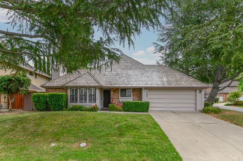 7733 Rio Barco Way, Sacramento, CA, 95831-4458 | Card Image