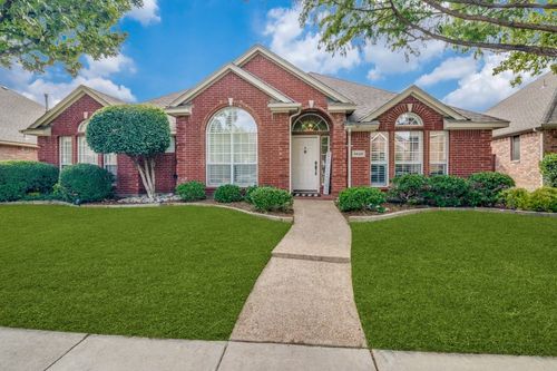 5629 Big River Dr, The Colony, TX, 75056-3719 | Card Image