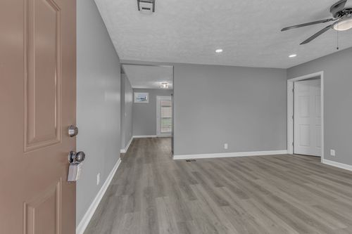 1916 Louanne Dr, Nashville, TN, 37217-1315 | Card Image