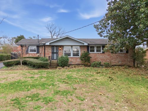 8310 Luree Ln, Hermitage, TN, 37076-2122 | Card Image