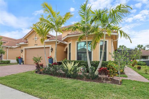 11812 Cantal Cir S, Parkland, FL, 33076-4653 | Card Image