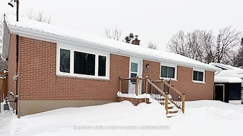 1453 Woodfield Cres, Kingston, ON, K7P2V4 | Card Image