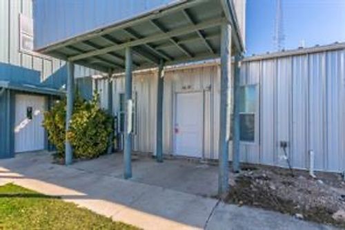 101-1050 Fm 970, Florence, TX, 76527-4586 | Card Image